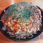 お好み焼き・鉄板焼き りんご - 料理写真:そば肉玉（野菜、そばのダブル＋150円）