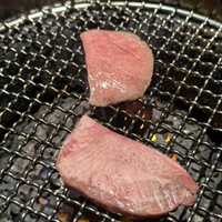 個室 和牛焼肉 吟 難波店 - 