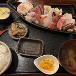 ごはん処一歩 - 