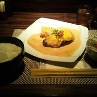 旬菜ステーキ処 らいむらいと - チーズハンバーグ250グラム