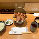 日本橋とんかつ 一 日本橋本店 - 