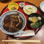 炭焼うな富士 - 