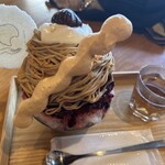 鞆一商店 - 和栗カシスモンブラン　1650円