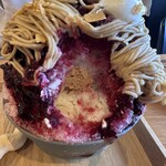 鞆一商店 - 和栗カシスモンブラン　中身