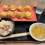 ふじたま - 明石焼きとたこ飯のセット