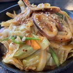 明洞 - 料理写真:イカ炒め鉄板定食