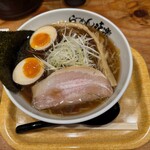 利尻らーめん味楽 - 焼き醤油らーめん＋味付け玉子