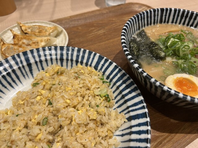 GYOZA OHSHO Prime Tre Akaike Ten