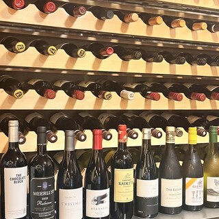 南アワイン第一人者の三宅氏が厳選南アフリカワイン50種以上