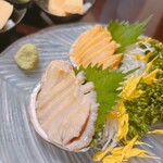 産地直送伊勢海老＆旬魚鮮肉 居酒屋 北の幸 - アワビ！歯ごたえコリコリで美味しかった〜