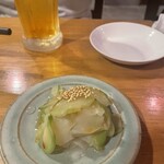 中華バル 藍天 - 緑のザーサイ