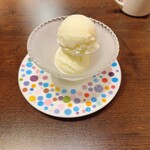 ORTAGGIO - ジェラート　桃とヨーグルト