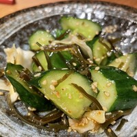 炭焼 うな富士 有楽町店 - おかわりできるしおこんぶきゅうり。食べ過ぎに注意（笑）