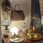 プラスワンカフェガーデン - 店内