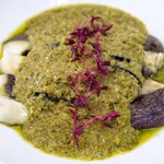 館山美食倶楽部 - 2025.9 蒸し茄子と皮蛋（ピータン）の青唐辛子ソース