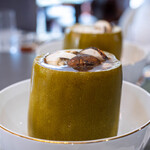 館山美食倶楽部 - 2025.9 シャングリラ産松茸と挽き肉の館山産冬瓜スープ