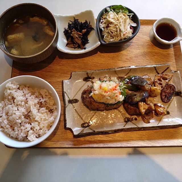 Balance Shokudo & Cafe Asshoku photo