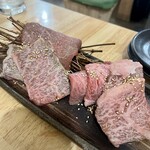 和牛ホルモン 牛とろ亭 - 