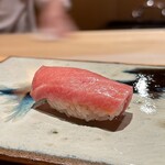 鮨 つぼみ - 鮪大トロ 塩釜 やま幸
      本格的な美味しさにはもう少しかな！？