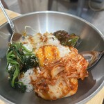 和牛ホルモン 牛とろ亭 - 
