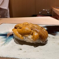 鮨 つぼみ - 赤ウニ 愛媛県松山市の中島より産直
                    もはや川口大将の赤ウニについては言葉もなく、ただただ味わうのみ！！