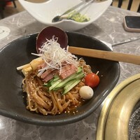 川崎名物 炭火焼肉 食道園 - 