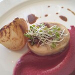 フレンチレストラン ミクニ サッポロ - 北海道産鶏とごぼうのルーロ