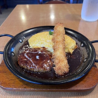 口コミ一覧 : 交番のうらのおむらいす屋さん - 宇美/オムライス [食べログ]