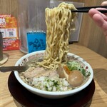 津軽煮干 ひらこ屋 - 特こいくち(特製濃口煮干そば)