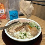 津軽煮干 ひらこ屋 - 特こいくち(特製濃口煮干そば)