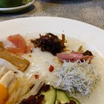 ナチュラル　カフェイーナ - 