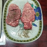 清香園 - 料理写真:和牛ヒレ ×２