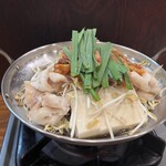 動物園前もつ鍋屋 - 