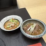 なんか喰ぃ亭 - もつ煮込＆すじ煮込