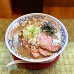 らぁ麺や 汐そば雫 - 肉煮干し中華