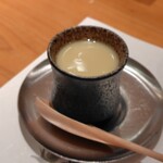 鮨 波やし - ズワイガニ、ホタテ、平目が入った茶碗蒸し