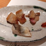 鮨 波やし - 左上から、鮪のハラミ、ホッキ貝、かます