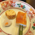 豆水楼 - 豆腐田楽とカニの出し巻き卵