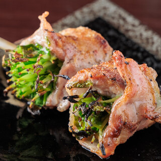 人気のメニューから季節の一品まで豊富に揃えた野菜串