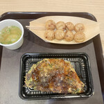 大阪玉出 会津屋 ららぽーとEXPOCITY店 - たこやき定食　ネギ焼きハーフ　（1,000円）