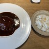 やさいの王様 - 野菜の王様ハンバーグプレート　これにごはん、スープ、サラダ、クーポンサービスのスムージー、更にドリンクバーが付いて@1,680円