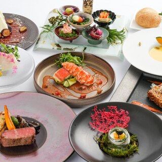 日本料理の要素を取り入れた革新イタリアンをご堪能下さい