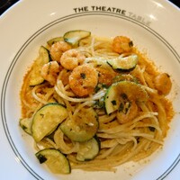 THE THEATRE TABLE - エビとズッキーニ、カラスミのアーリオ・オーリオ スパゲッティ
                      　　2900円のコースター　◎◎