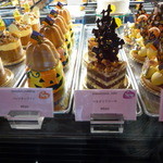 ウェスティン デリ - ハロウィン仕様のケーキたち…なかなか凝ってる！