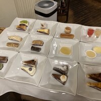 唐草館 - デザートはお皿関係なく2品選べる