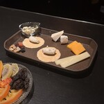 STAR BAR GINZA - チーズの盛り合わせ　2,000円