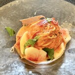 オステリア ティーポゼロゼロ - 桃の冷製パスタ