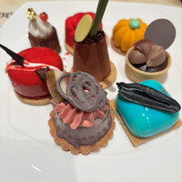 ロビーラウンジ 「マーブルラウンジ」 ヒルトン東京 - 