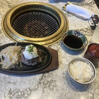 肉の匠 将泰庵  船橋本店 - 将泰庵ハンバーグ御膳 おろしポン酢 1628円