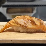 SMART 男前鮓 - 炭の香りの炙りサーモン